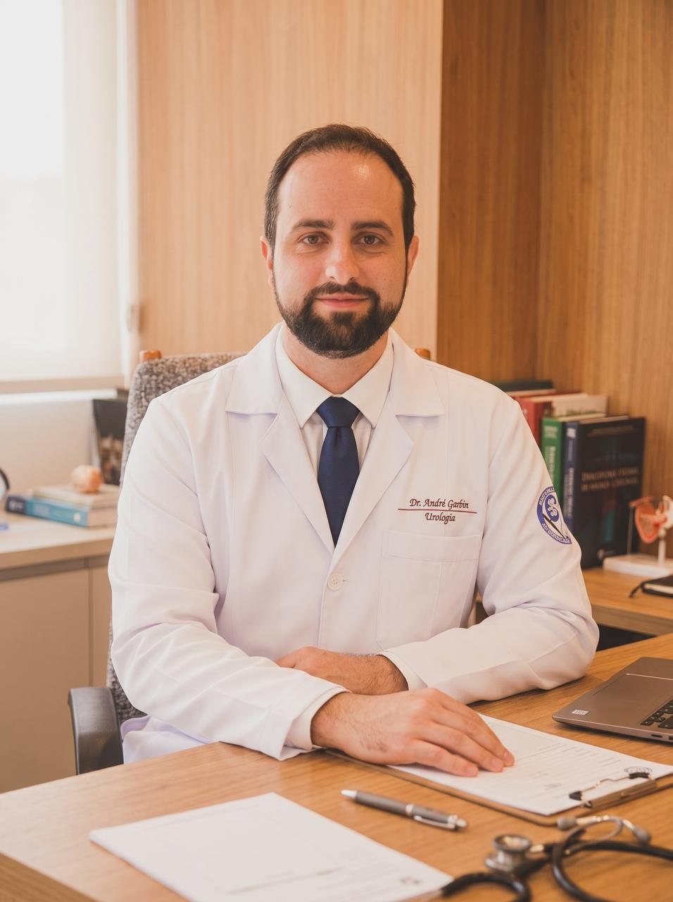 Hospital HONPAR e consultório Pro Uro